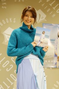 朝夏まなと　１st PHOTO BOOK 「welina」発売記念イベントに登壇！！