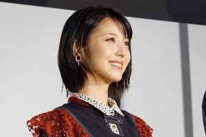 浜辺美波 映画『HELLO WORLD』初日舞台挨拶に登壇!!
