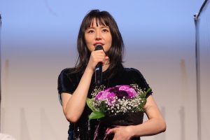 長澤まさみ　映画『MOTHER マザー』公開記念リモート舞台挨拶に登壇！