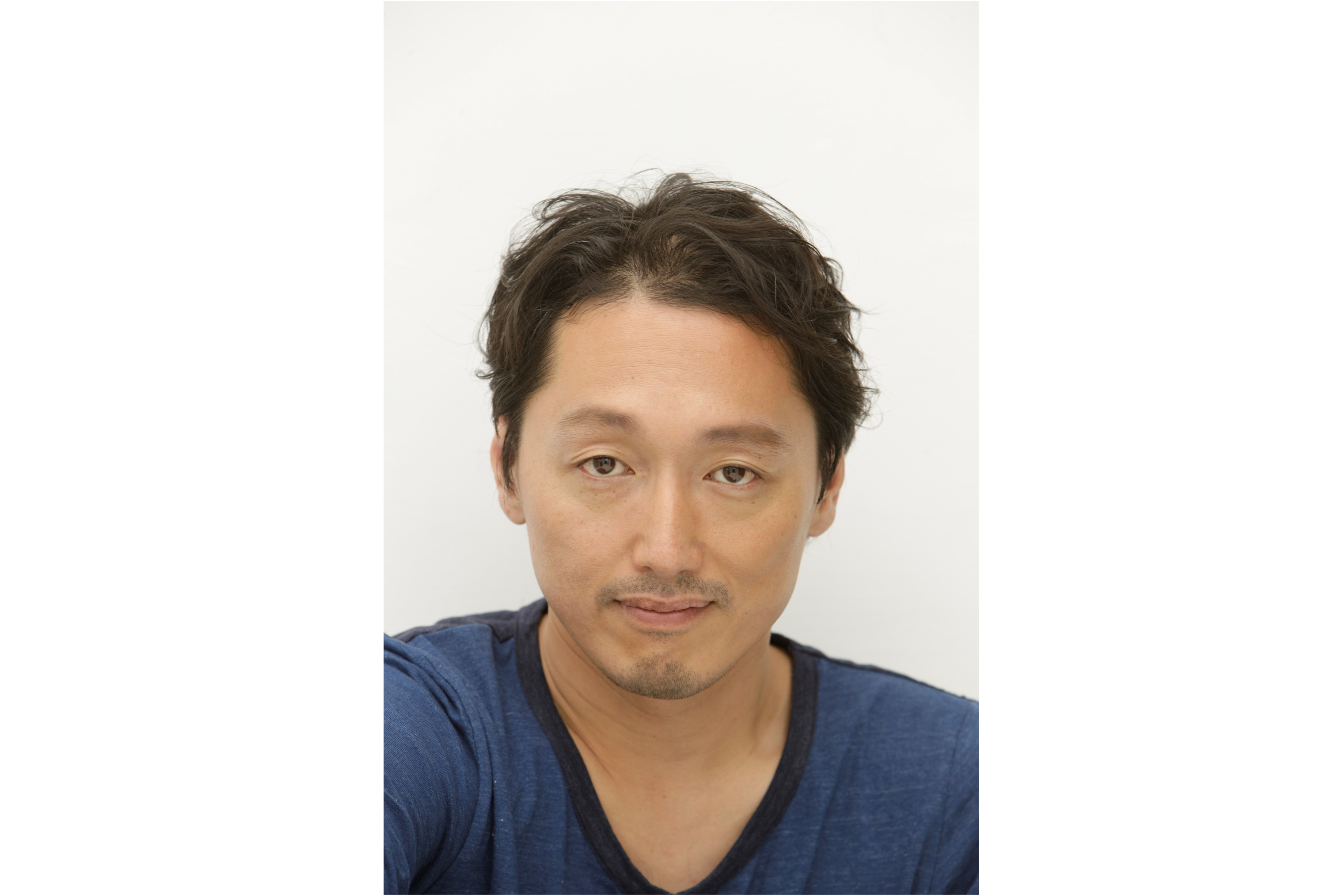 池内 万 作