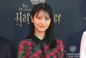 浜辺美波 「ワーナー ブラザース スタジオツアー東京 － メイキング・オブ・ハリー・ポッター」オープニング・セレモニーに登壇！