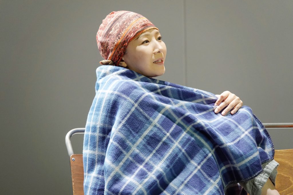 瀬奈じゅん　舞台「モンスター・コールズ」が開幕！