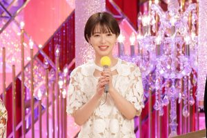 浜辺美波　「第47回 日本アカデミー賞 授賞式」に出席！