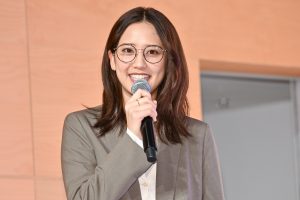山崎紘菜　ドラマ「私たちが恋する理由」制作発表記者会見に登壇！