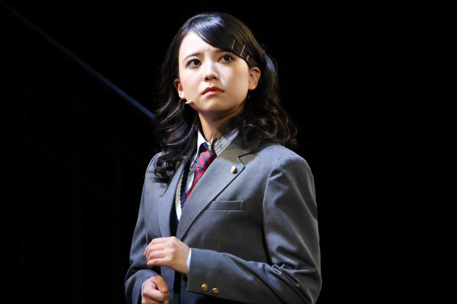 熊谷彩春 ミュージカル「燃ゆる暗闇にて」開幕！ | 東宝芸能