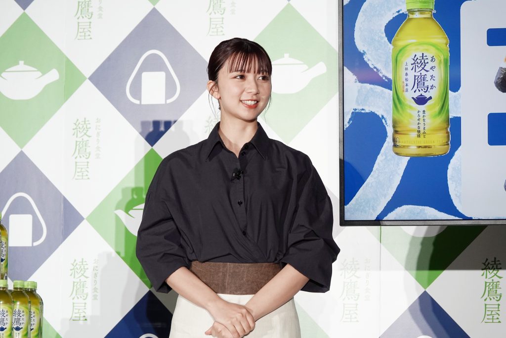 上白石萌歌　「おにぎり食堂 綾鷹屋」開店記念PRイベントに登壇！