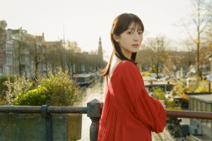 浜辺美波　写真集「25」発売決定！