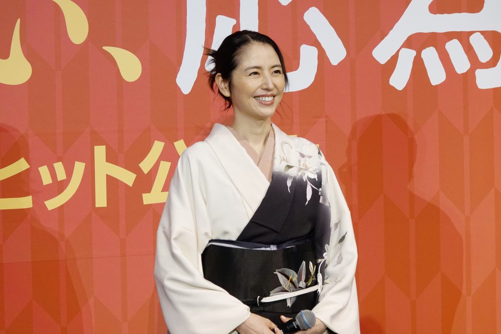 長澤まさみ　映画『おーい、応為』初日舞台挨拶に登壇！