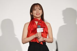 齊藤京子　映画『恋愛裁判』初日舞台挨拶に登壇！