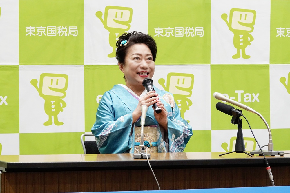 山村紅葉　確定申告PRイベントに登壇！