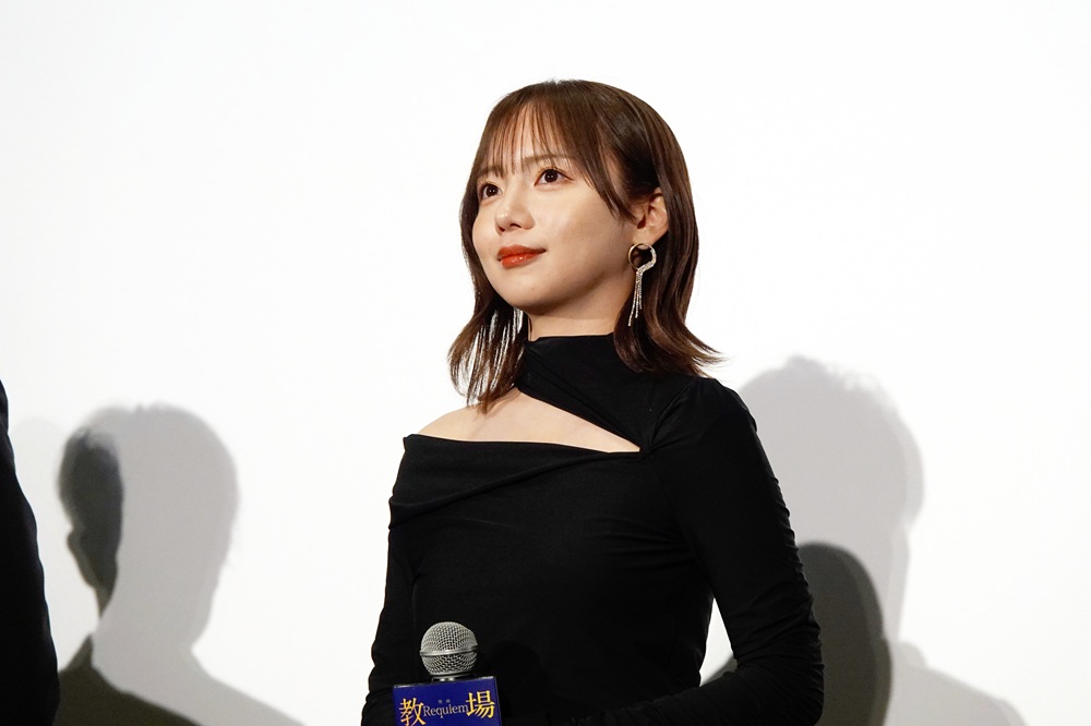 齊藤京子　映画『Requiem レクイエム』完成披露舞台挨拶に登壇！