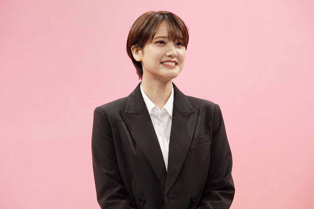 山崎紘菜　ドラマ「今夜もシリアルキラーと待ち合わせ」制作発表に登壇！